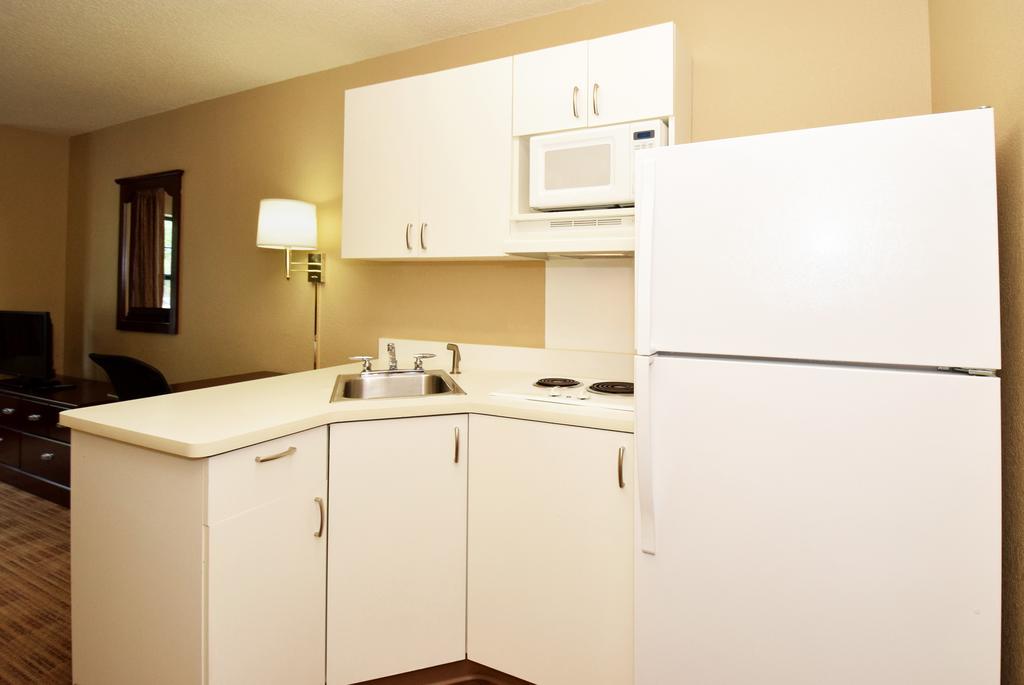 Extended Stay America Suites - San Diego - Carlsbad Village By The Sea מראה חיצוני תמונה